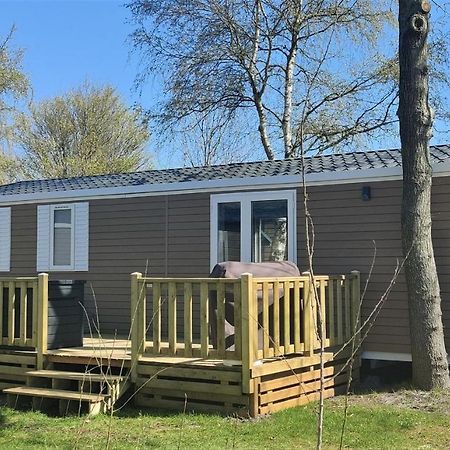 Bj Chalets - De Rug 3 - Vakantiepark Lauwersoog - Luxe Chalet Met Vaatwasser En Inloopkast! Vroege Incheck! Met Airco! Extérieur photo