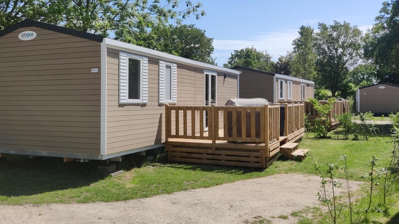 Bj Chalets - De Rug 3 - Vakantiepark Lauwersoog - Luxe Chalet Met Vaatwasser En Inloopkast! Vroege Incheck! Met Airco! Extérieur photo
