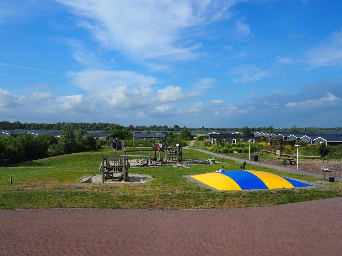 Bj Chalets - De Rug 3 - Vakantiepark Lauwersoog - Luxe Chalet Met Vaatwasser En Inloopkast! Vroege Incheck! Met Airco! Extérieur photo