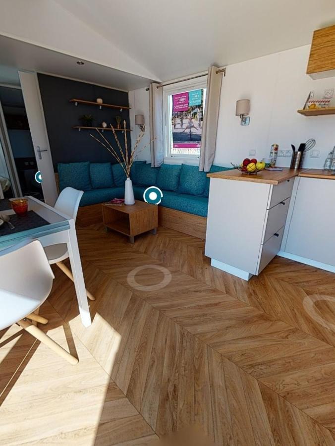Bj Chalets - De Rug 3 - Vakantiepark Lauwersoog - Luxe Chalet Met Vaatwasser En Inloopkast! Vroege Incheck! Met Airco! Extérieur photo